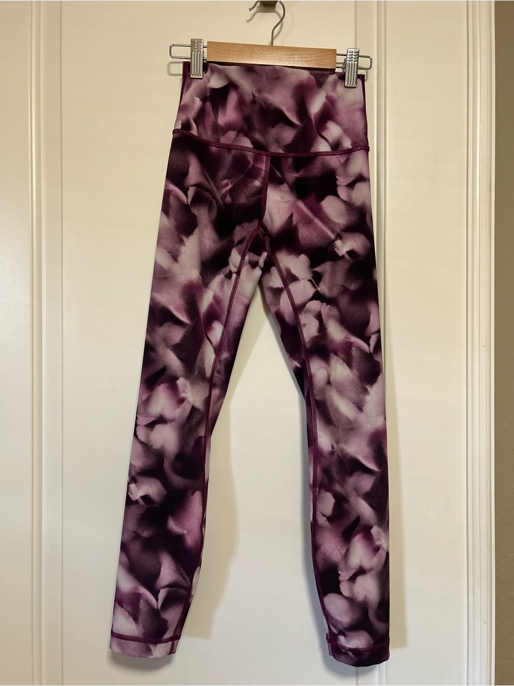 🍋🦄💜Lululemon Wunder Under High Rise Purple Tie-dye Leggings💜🦄🍋